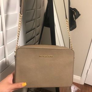 Michael Kors Crossbody Bag